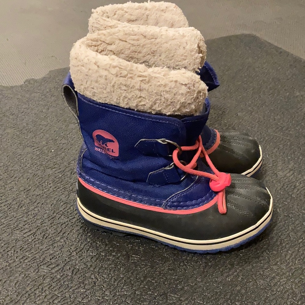 Toddler girls Sorel boots